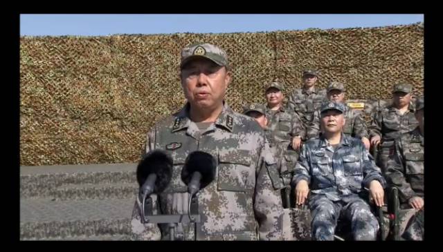日本网友第一次看中国大阅兵 满满的弹幕（图）